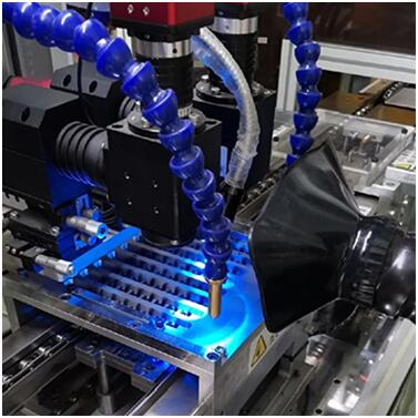 Pure-Air laser Fume Extractor provides a clean workshop for laser production enterprises!