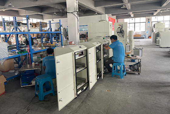 Mobile dust collector Mobile dust collector