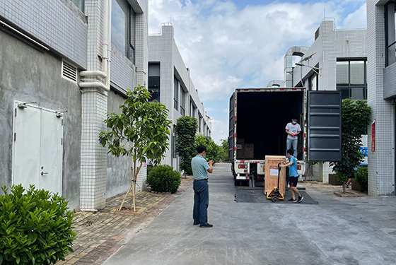 Pulse dust collector